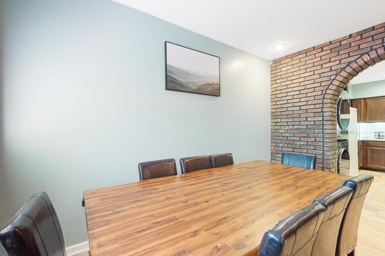 Smoky Mountain Castle Caretaker'S Apartment Sevierville Ngoại thất bức ảnh
