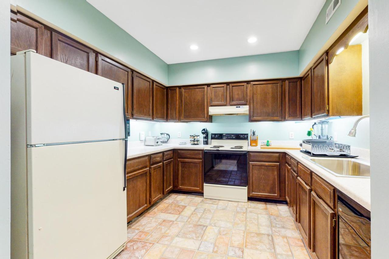Smoky Mountain Castle Caretaker'S Apartment Sevierville Ngoại thất bức ảnh