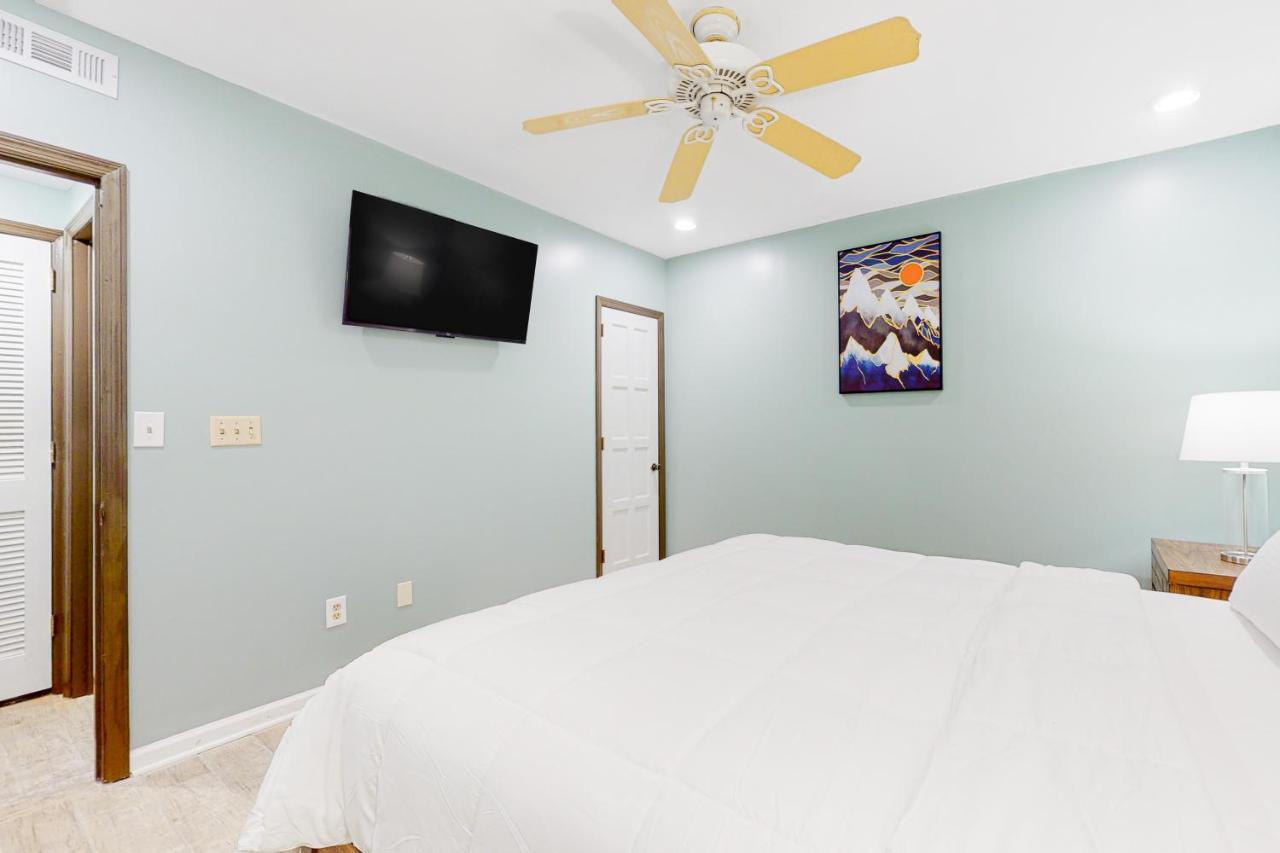 Smoky Mountain Castle Caretaker'S Apartment Sevierville Ngoại thất bức ảnh