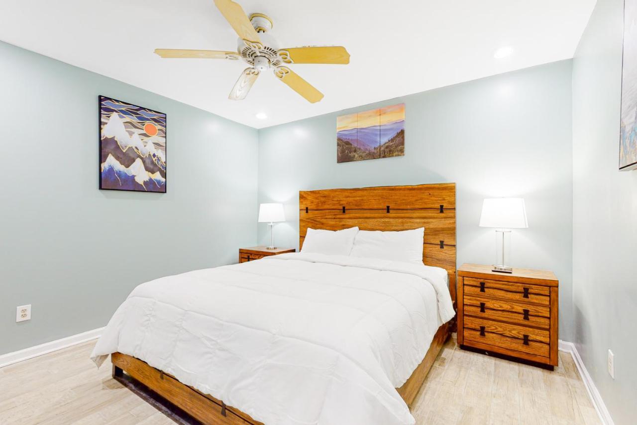 Smoky Mountain Castle Caretaker'S Apartment Sevierville Ngoại thất bức ảnh